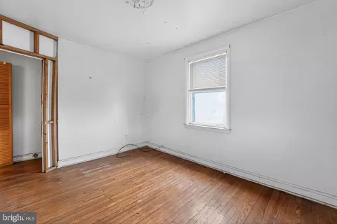 Bedroom - 3620 Erdman Ave, Baltimore, MD 21213 photo 3 of 4