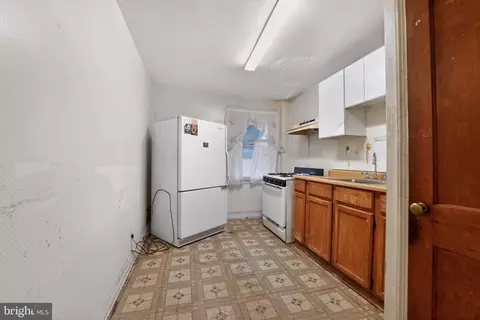 Kitchen - 3620 Erdman Ave, Baltimore, MD 21213 photo 1 of 2