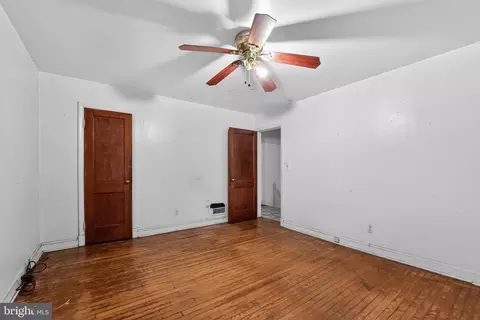 Bedroom - 3620 Erdman Ave, Baltimore, MD 21213 photo 4 of 4