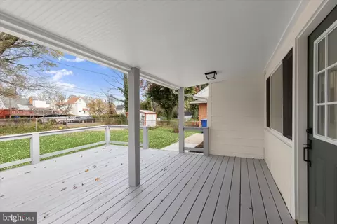 Exterior - 5610 Anthony Ave, Baltimore, MD 21206 photo 4 of 8