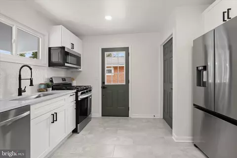 Kitchen - 5610 Anthony Ave, Baltimore, MD 21206 photo 3 of 3