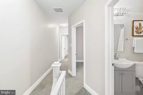 Entry Way - 854 Whitmore Ave, Baltimore, MD 21216 photo 7 of 8