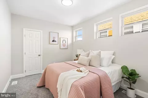Bedroom - 854 Whitmore Ave, Baltimore, MD 21216 photo 4 of 5