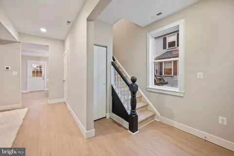4512 Weitzel Ave, Baltimore, MD 21214 photo 8