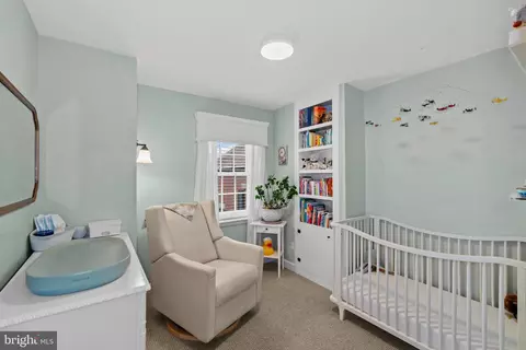 Bedroom - 132 W Lee St, Baltimore, MD 21201 photo 6 of 10