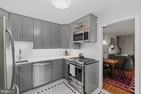 Kitchen - 132 W Lee St, Baltimore, MD 21201 photo 2 of 2