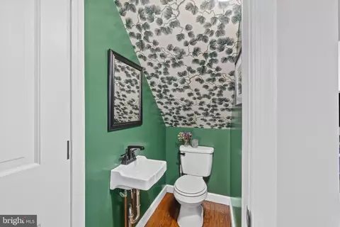 Bath - 132 W Lee St, Baltimore, MD 21201 photo 1 of 4