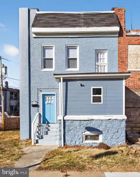 2808 Waldorf Ave, Baltimore, MD 21215