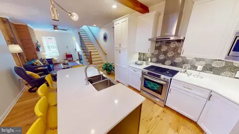 306 S Exeter St, Baltimore, MD 21202