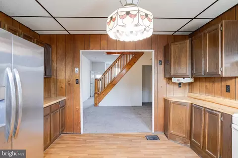 Entry Way - 1313 James St, Baltimore, MD 21223 photo 2 of 6