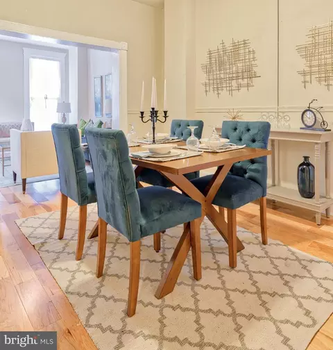 Dining - 312 E 28th St E, Baltimore, MD 21218 photo 2 of 3