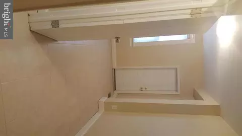 Entry Way - 312 E 28th St E, Baltimore, MD 21218 photo 3 of 3