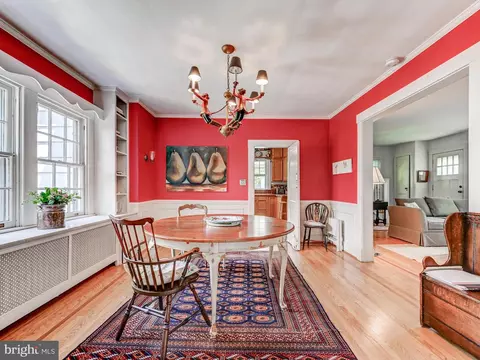 Dining - 326 Saint Dunstans Rd, Baltimore, MD 21212 photo 3 of 3