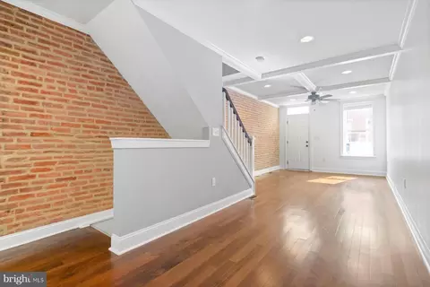 Living - 1614 Clarkson St, Baltimore, MD 21230 photo 4 of 5