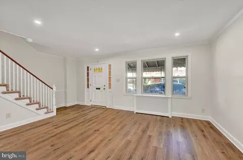 Living - 5434 Nelson Ave, Baltimore, MD 21215 photo 2 of 5