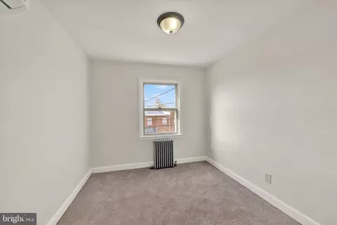 Bedroom - 5434 Nelson Ave, Baltimore, MD 21215 photo 1 of 3