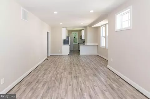 Living - 5316 Plainfield Ave, Baltimore, MD 21206 photo 1 of 4