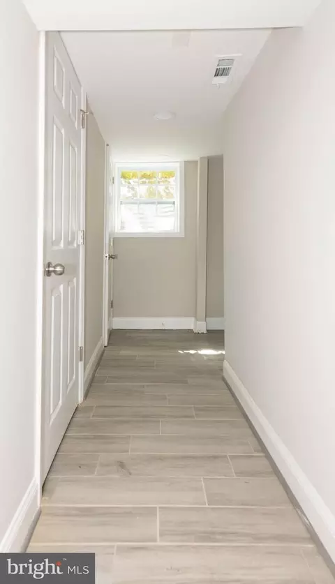 Entry Way - 5316 Plainfield Ave, Baltimore, MD 21206 photo 11 of 11