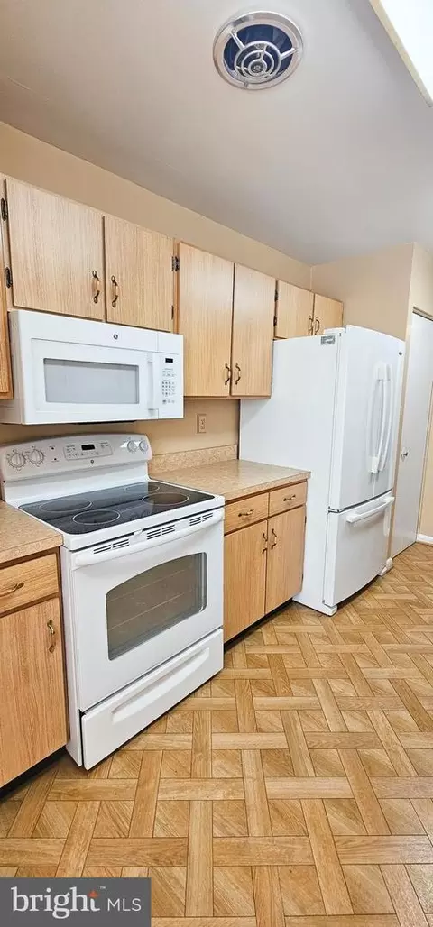 Kitchen - 6350 Red Cedar Pl #211, Baltimore, MD 21209 photo 3 of 3