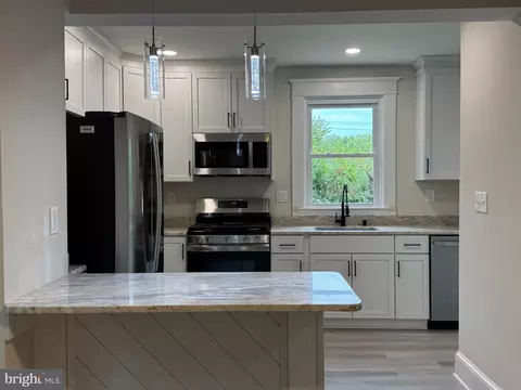 Kitchen - 3205 Beverly Rd, Baltimore, MD 21214 photo 2 of 2