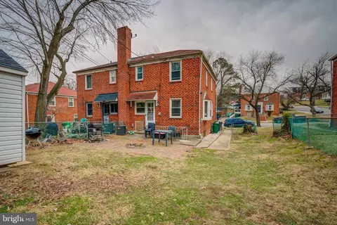 Exterior - 4814 Briarclift Rd, Baltimore, MD 21229 photo 1 of 1
