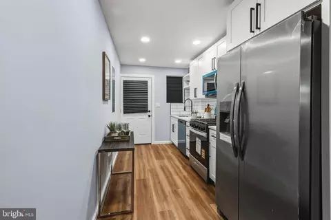 Entry Way - 1618 N Regester, Baltimore, MD 21213 photo 1 of 1