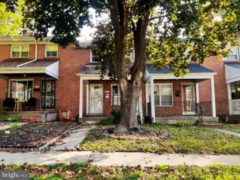 617 Brisbane Rd, Baltimore, MD 21229