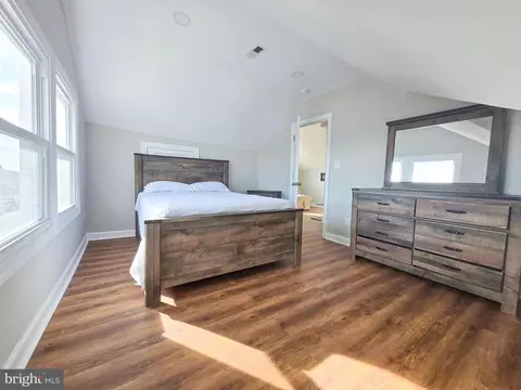 Bedroom - 3908 Primrose Ave, Baltimore, MD 21215 photo 4 of 4