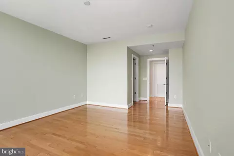 Other - 2772 Lighthouse Pt E #201, Baltimore, MD 21224 photo 9 of 10