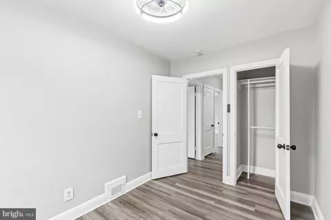 Entry Way - 4004 Brookhill Rd, Baltimore, MD 21215 photo 4 of 6