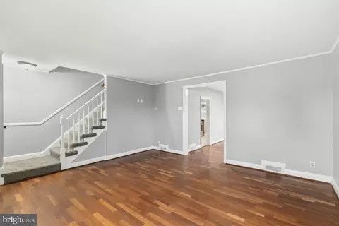Entry Way - 4004 Brookhill Rd, Baltimore, MD 21215 photo 1 of 6