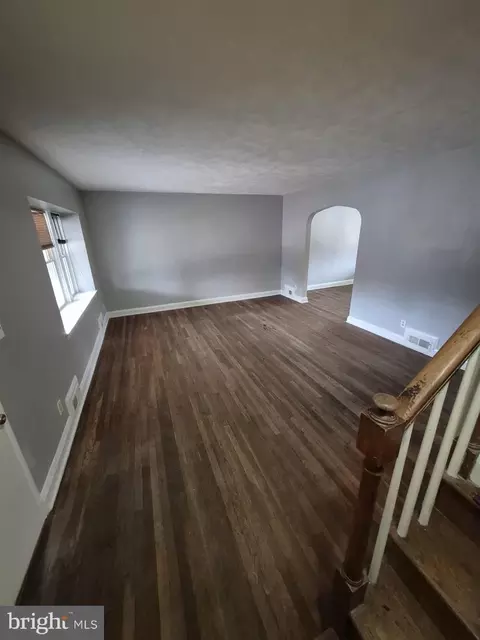 Living - 4905 Briarclift Rd, Baltimore, MD 21229 photo 3 of 3