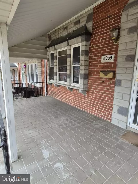 Exterior - 4905 Briarclift Rd, Baltimore, MD 21229 photo 1 of 4