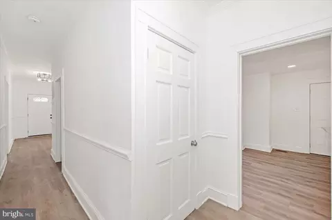 Entry Way - 3503 Garrison Blvd, Baltimore, MD 21215 photo 3 of 16