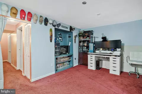 46 Cobber Ln, Baltimore, MD 21229 photo 22