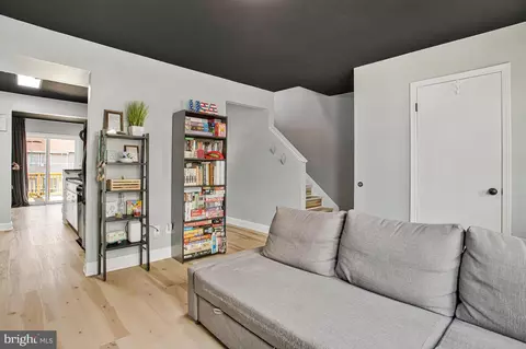 46 Cobber Ln, Baltimore, MD 21229 photo 6