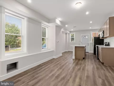 Living - 2800 E Chase St, Baltimore, MD 21213 photo 4 of 6