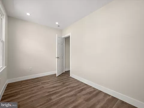 Bedroom - 2800 E Chase St, Baltimore, MD 21213 photo 6 of 6