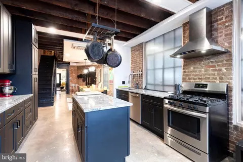 Kitchen - 862 Tyson St, Baltimore, MD 21201 photo 2 of 4