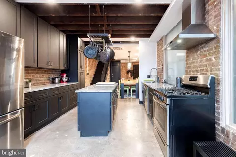 Kitchen - 862 Tyson St, Baltimore, MD 21201 photo 3 of 4