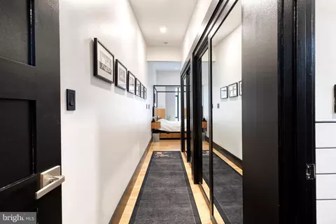Entry Way - 862 Tyson St, Baltimore, MD 21201 photo 5 of 6