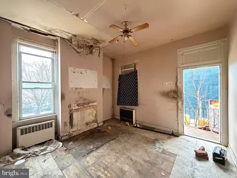2400 E Lafayette Ave, Baltimore, MD 21213 photo 10