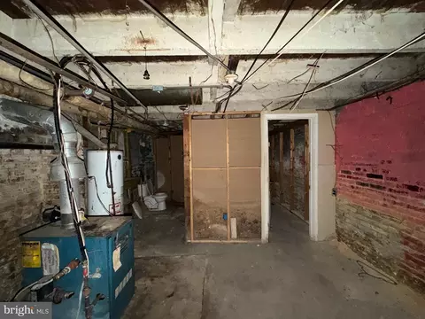 2400 E Lafayette Ave, Baltimore, MD 21213 photo 22