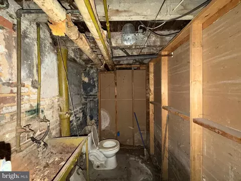 2400 E Lafayette Ave, Baltimore, MD 21213 photo 28