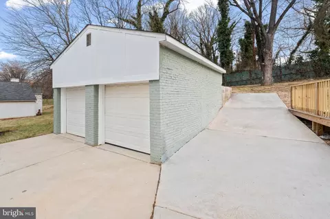 Exterior - 4604 Moravia Rd, Baltimore, MD 21206 photo 7 of 9