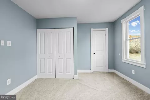 Bedroom - 4604 Moravia Rd, Baltimore, MD 21206 photo 5 of 8