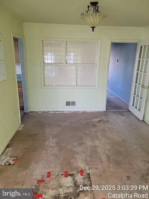 6211 Catalpha Rd, Baltimore, MD 21214 photo 4