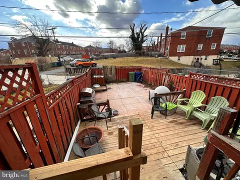 Other - 918 Cooks Ln, Baltimore, MD 21229 photo 5 of 6