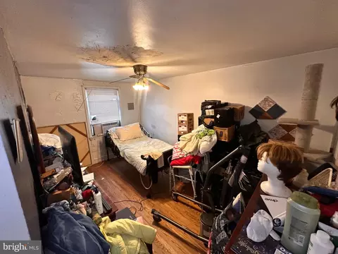 Other - 918 Cooks Ln, Baltimore, MD 21229 photo 3 of 6