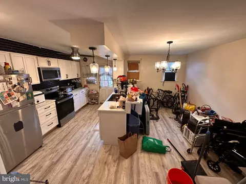 Other - 918 Cooks Ln, Baltimore, MD 21229 photo 2 of 6